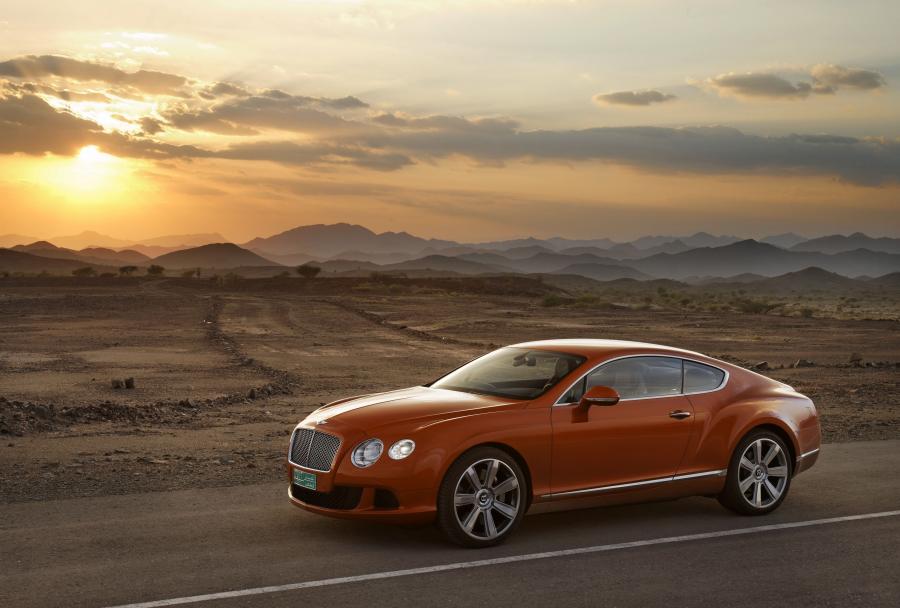 Bentley Continental GT 2010 года  (фото 44 из 57)